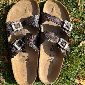 Beria by Birkenstock size 39.